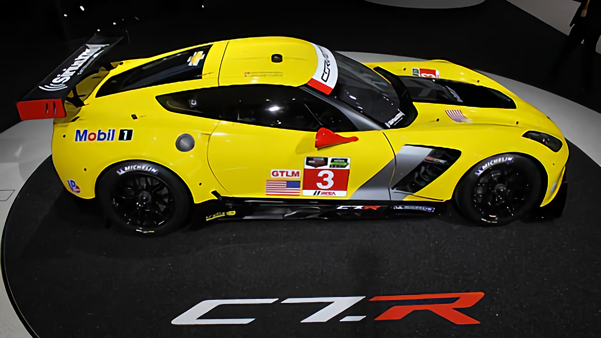 Corvette Generations/C7/C7R yellow.jpg